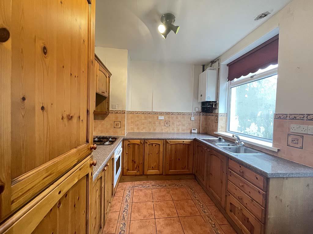 2 bedroom mid terrace house SSTC in Earby - Kitchen